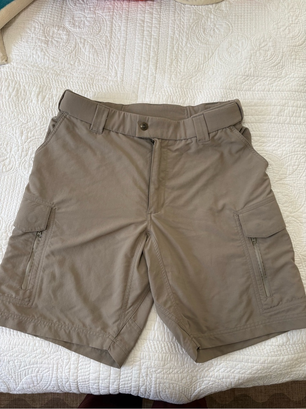 Blackhawk Utility Cargo Shorts for Men — Taupe